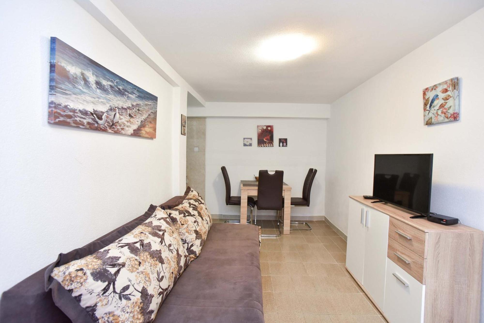 Vila Lucice Petrovac Buitenkant foto