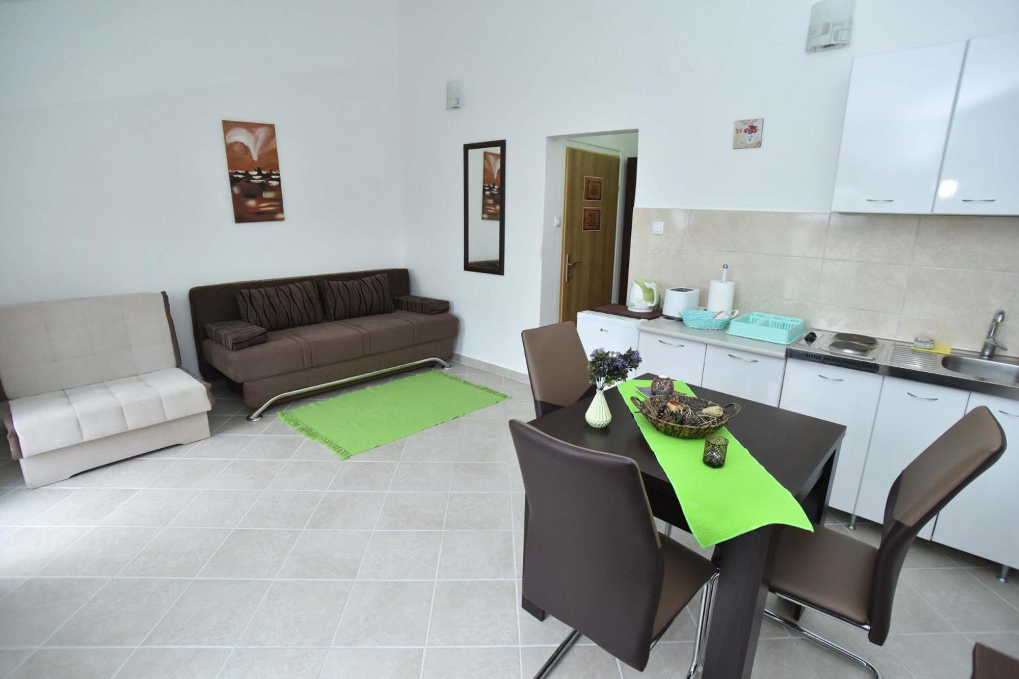 Vila Lucice Petrovac Buitenkant foto